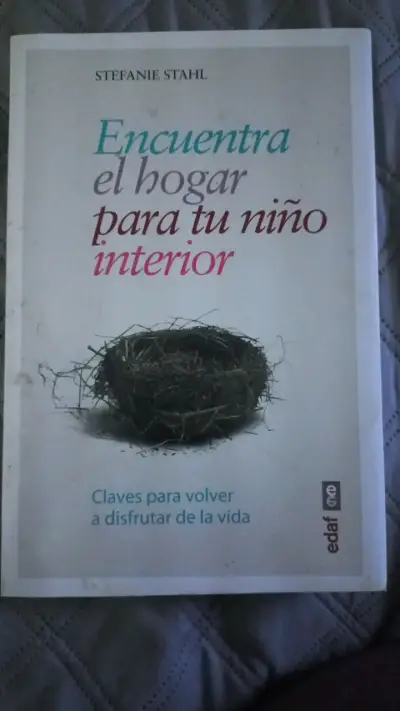 Libro 'Encuentra el hogar para tu niño interior' de Stefanie Stahl - miniatura 1