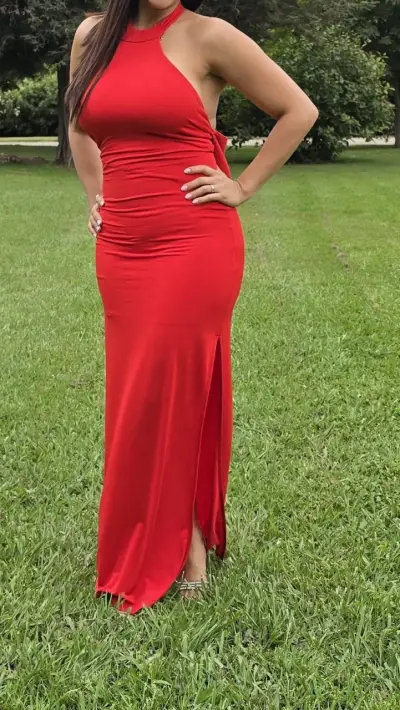 Vestido largo rojo con abertura lateral y espalda - miniatura 2