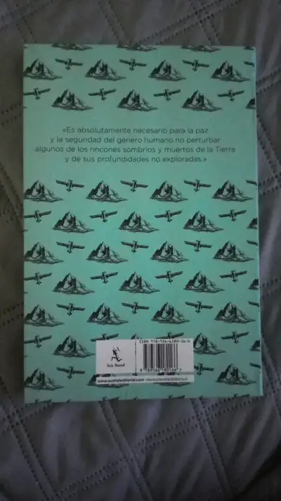 Libro 'En Las Montañas de la Locura' de H.P. Lovecraft - miniatura 2