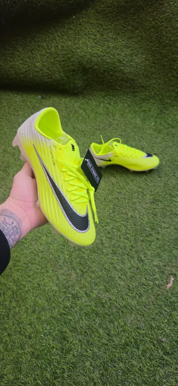 Zapatillas de fútbol Nike amarillo con Dynamic Fit - 2