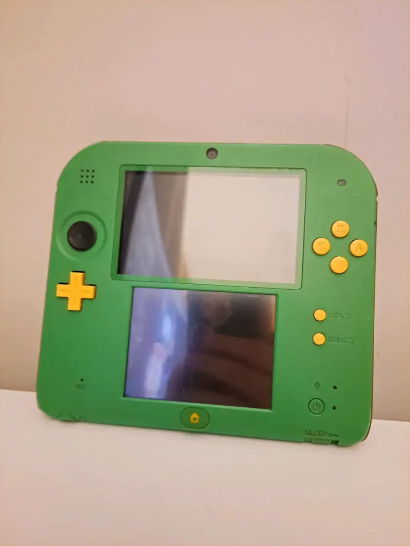 Nintendo 2DS Edición Zelda Con detalles - 1