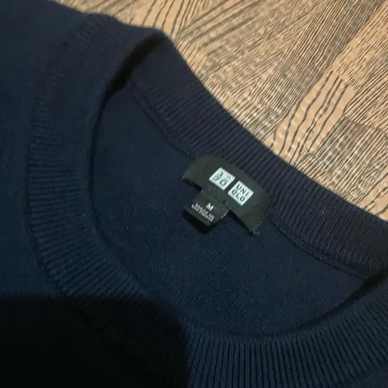 Suéter Uniqlo Talla M - 3