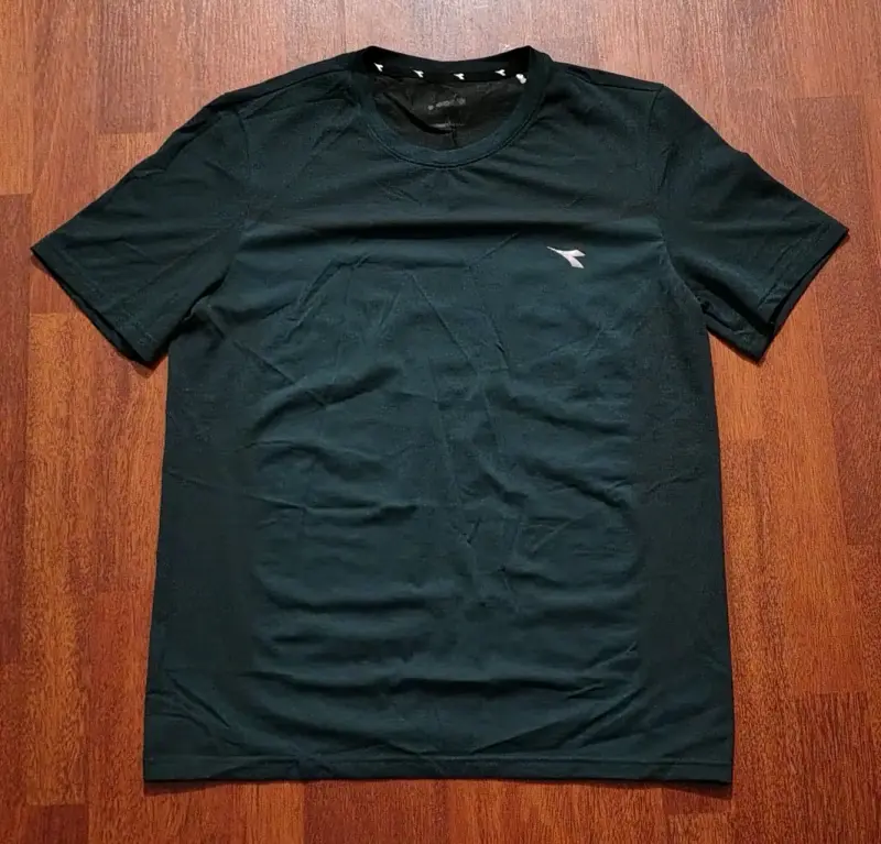 Polera verde oscuro