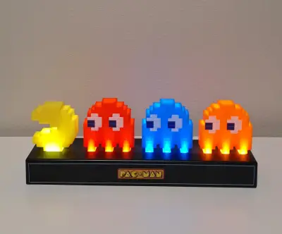 Lámpara LED Pac-Man con Fantasmas - miniatura 1