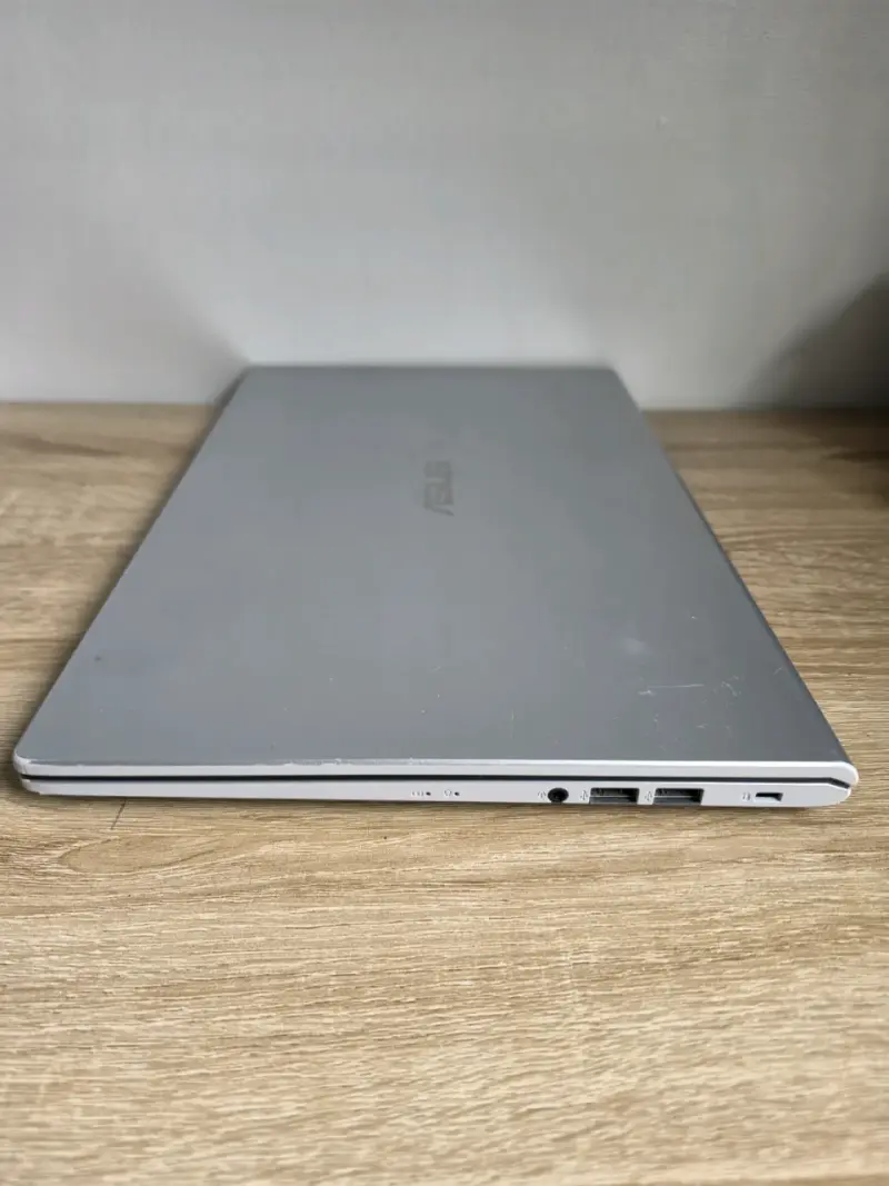 Notebook ASUS Ryzen 7 / 16GB RAM / SSD 512GB - 3