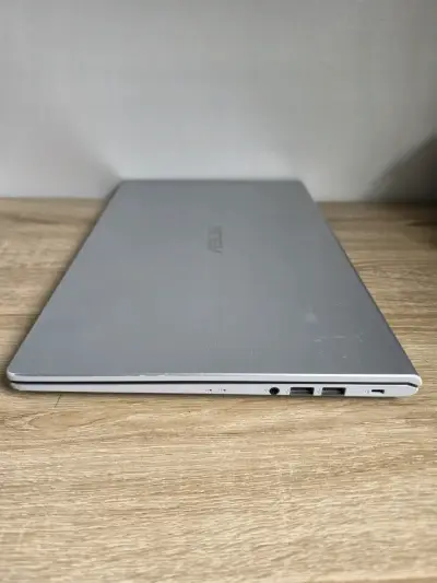 Notebook ASUS Ryzen 7 / 16GB RAM / SSD 512GB - miniatura 3