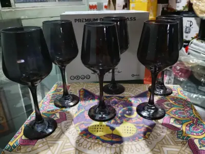 Set de Copas de Vino de Vidrio Ahumadas - miniatura 3