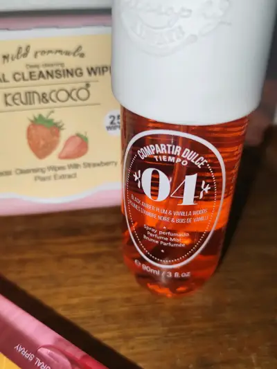 Set de Perfume y Toallitas Faciales Keun & Coco - miniatura 2