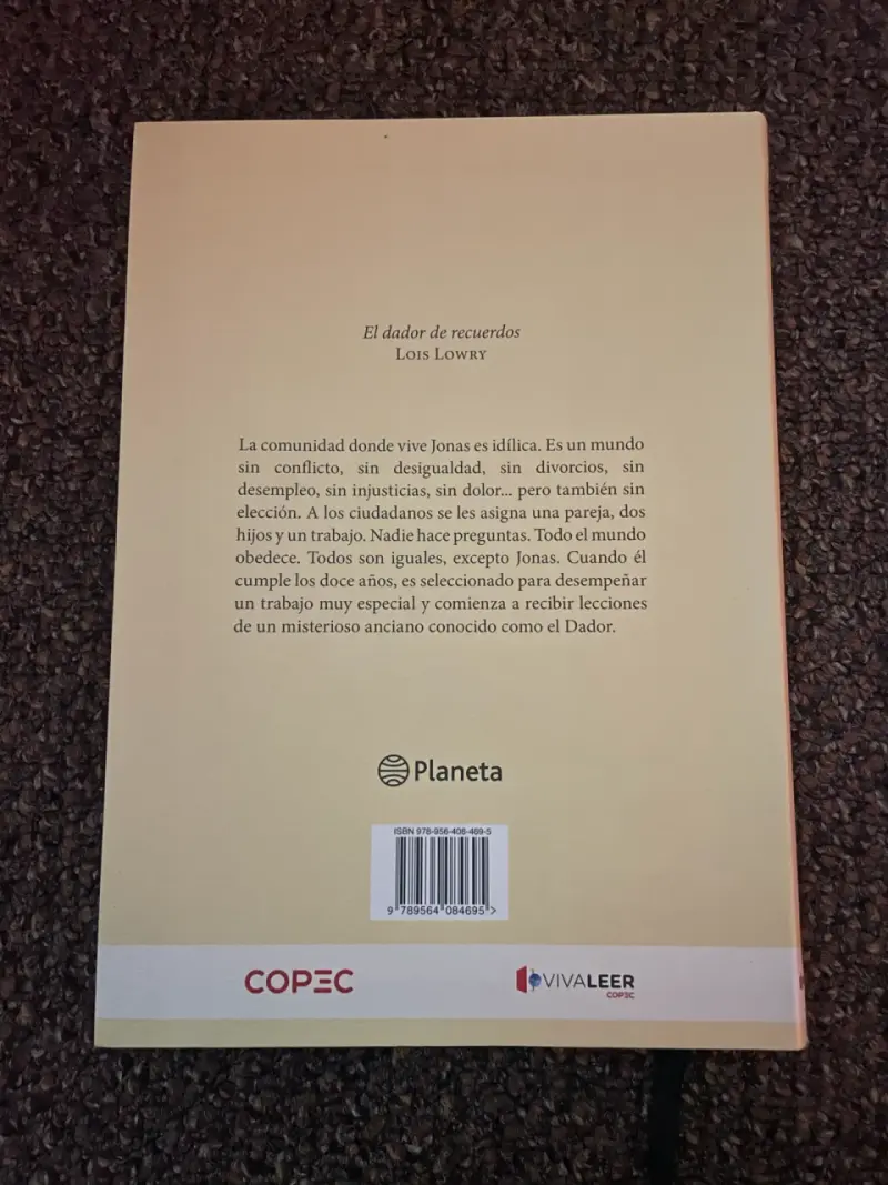 Libro copec “El Dador de Recuerdos” - 2