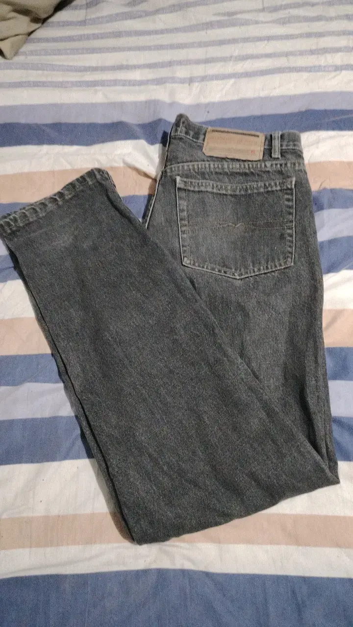 Jeans de mezclilla gris Quarry para hombre - 1