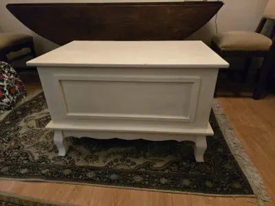 Baúl blanco estilo vintage con amplio espacio - miniatura 6