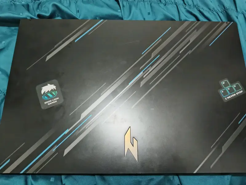 Laptop Acer Nitro V 15 GAMER - 5