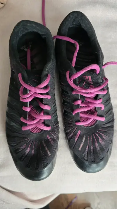 Zapatillas de entrenamiento Adidas Fluid Trainer negras y rosadas - miniatura 3