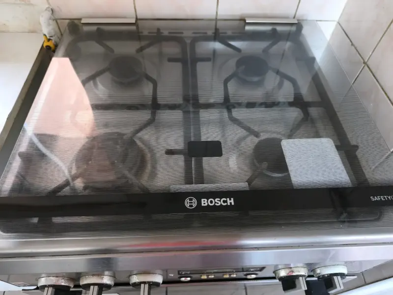 Cocina Bosch PRO 449 INOX de 4 Quemadores - 3