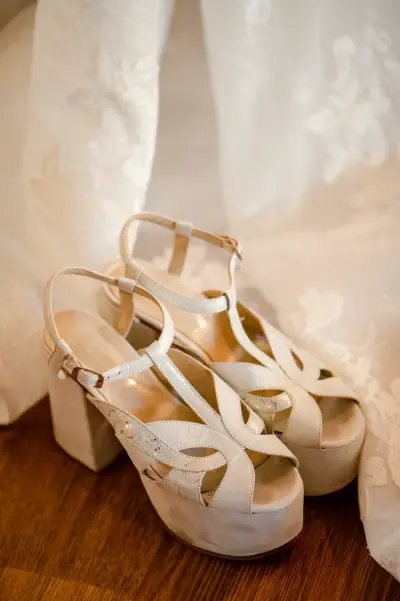 Zapatos novia cuero blanco perla - miniatura 1
