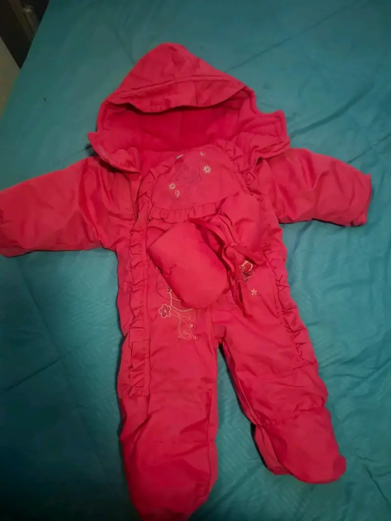Enterito de invierno para bebé rosado con capucha - 2