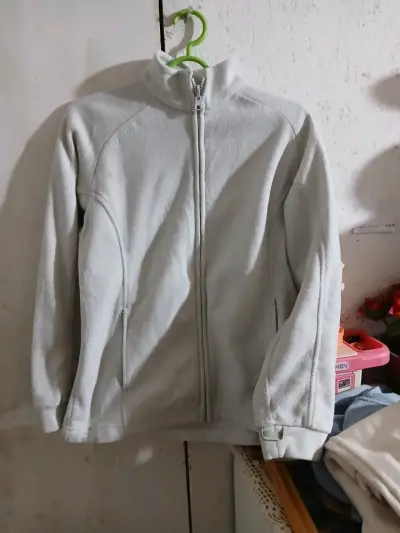 Chaqueta de cuero sintético negra para mujer - miniatura 4