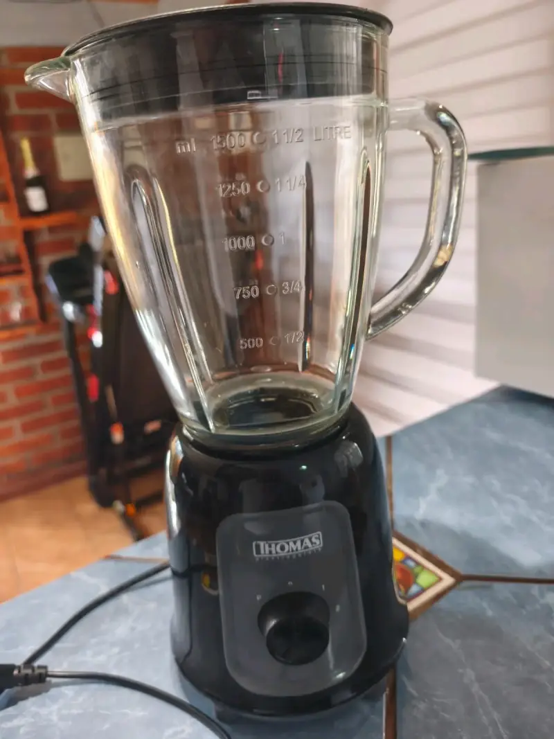 Licuadora Thomas de vidrio 1.5 litros