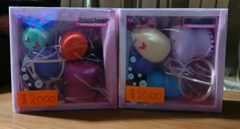 Set de Maquillaje Romántico Beauty con Esponjas y Iluminador - 1