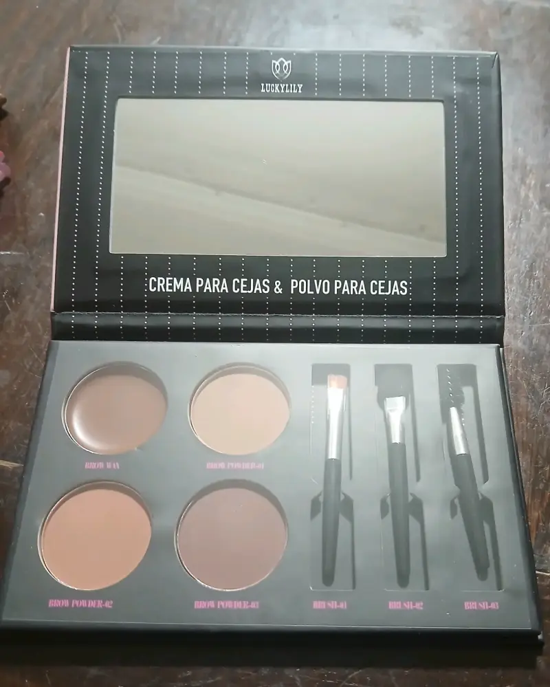Set de Maquillaje Romántico Beauty con Esponjas y Iluminador - 6