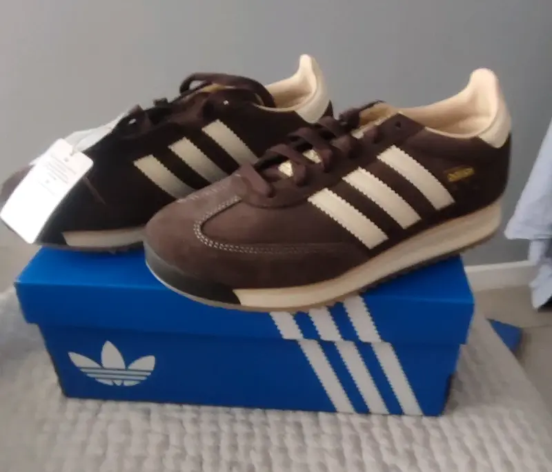 Zapatillas Adidas SL 72 RS marrón y blanco - 2