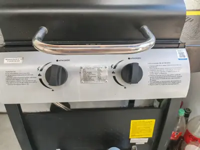Parrilla a gas Mr. Beef con termómetro - miniatura 2