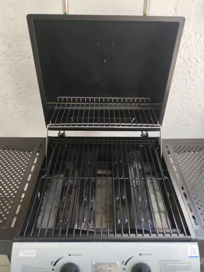 Parrilla a gas Mr. Beef con termómetro - miniatura 4