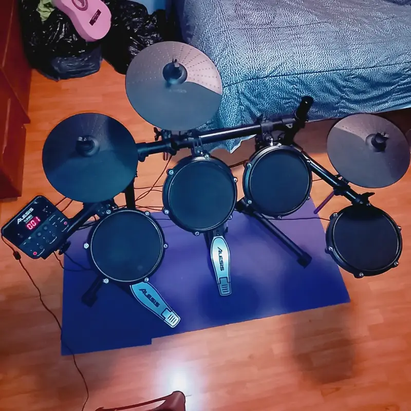 Batería Electrónica Alesis Turbo Kit Completa - 1