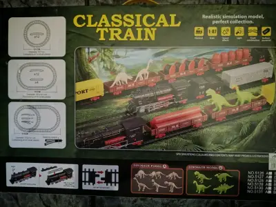 Tren de Juguete Clásico con Dinosaurios y Efectos - miniatura 2