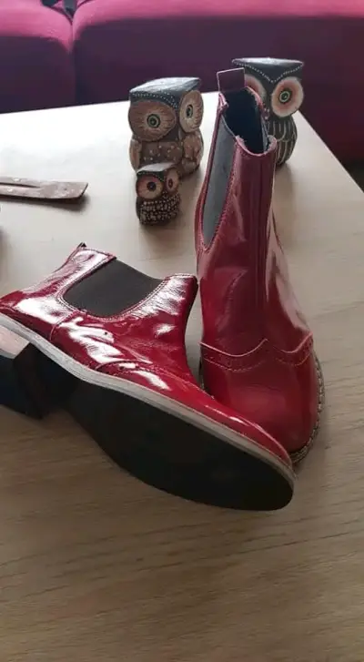 Botines de charol rojo para mujer - miniatura 3