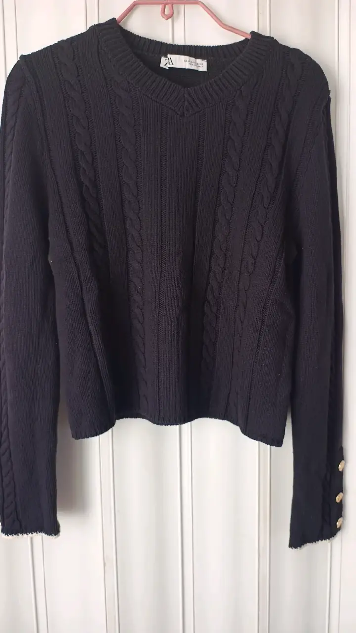 Suéter de punto negro con botones Zara - 1