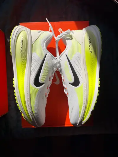Zapatillas Nike Vomero 18 - miniatura 3