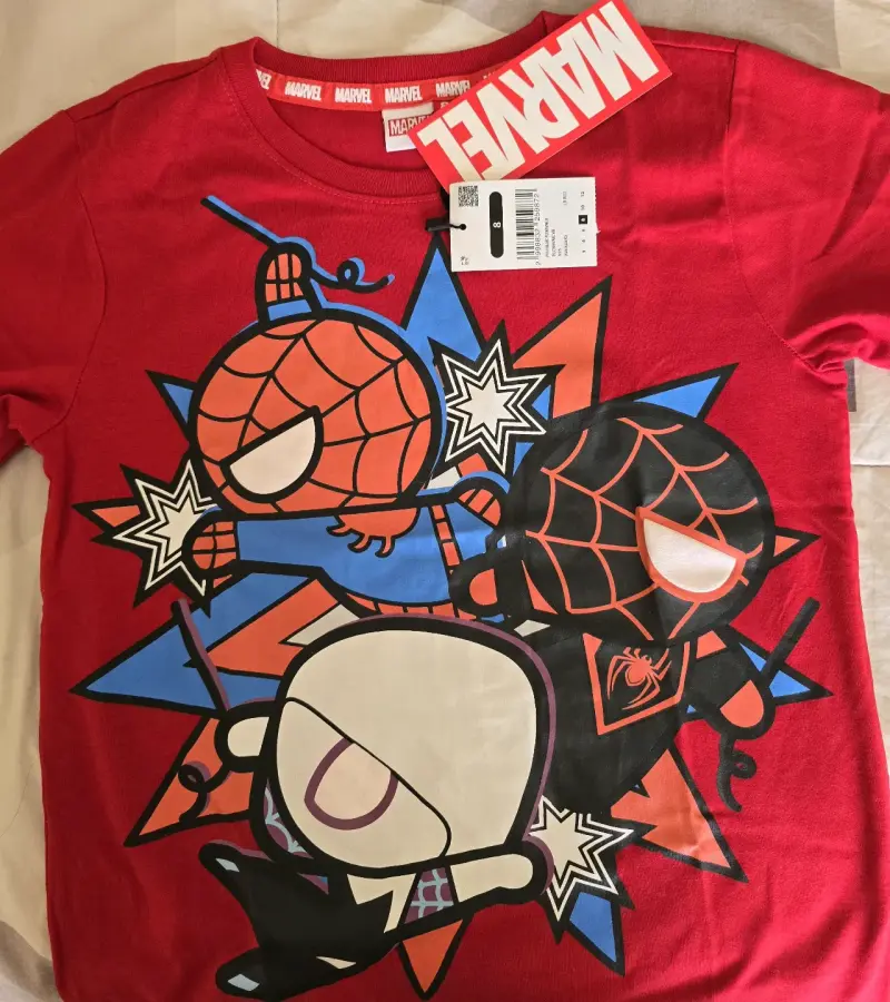 Polera Marvel Spiderman para niños roja