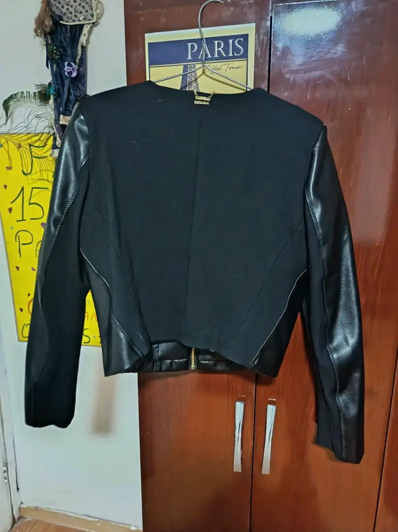 Chaqueta de cuero negra Lio-Lá talla L - 2