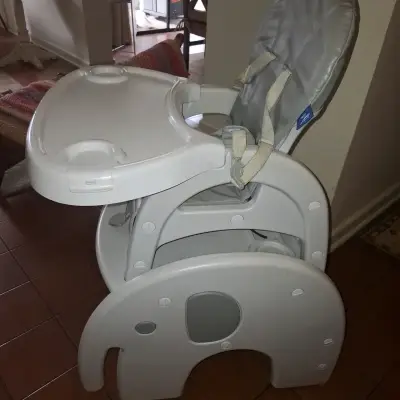 Silla de comer para bebé con diseño de elefante - miniatura 1