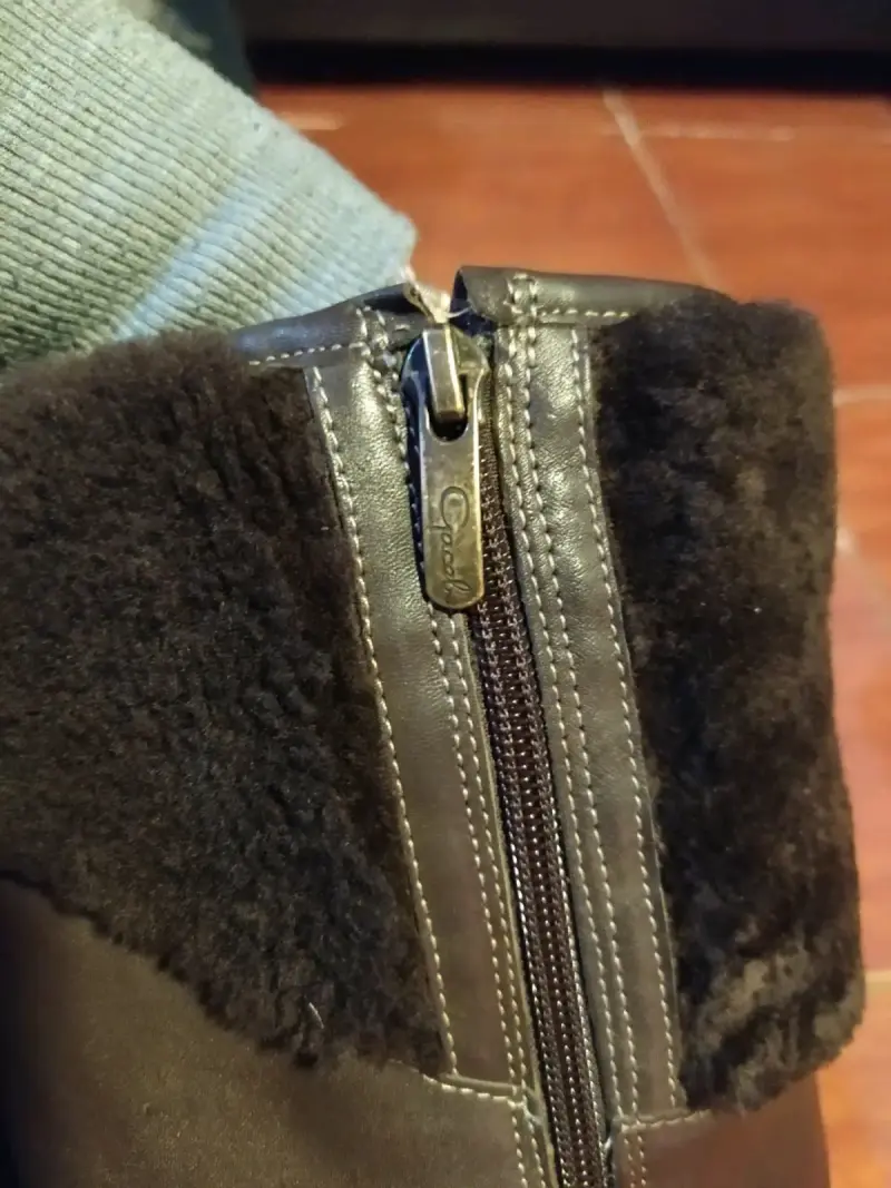 Botas de cuero marrón con plataforma y forro de piel - 3