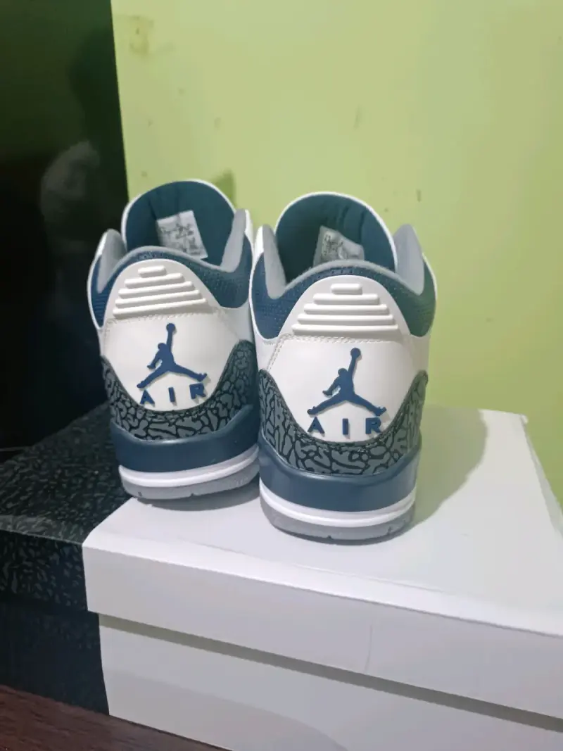 jordan retro 3 - 3