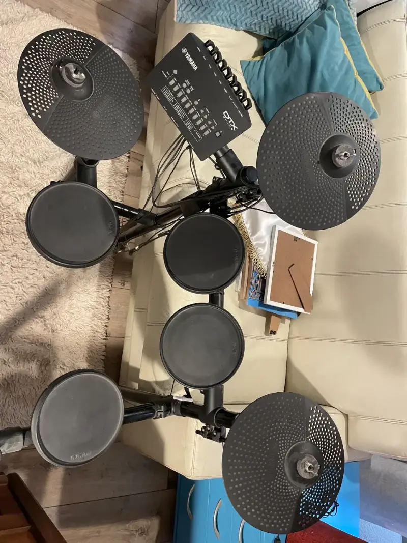 Batería Electrónica Yamaha DTX con Módulo - 3