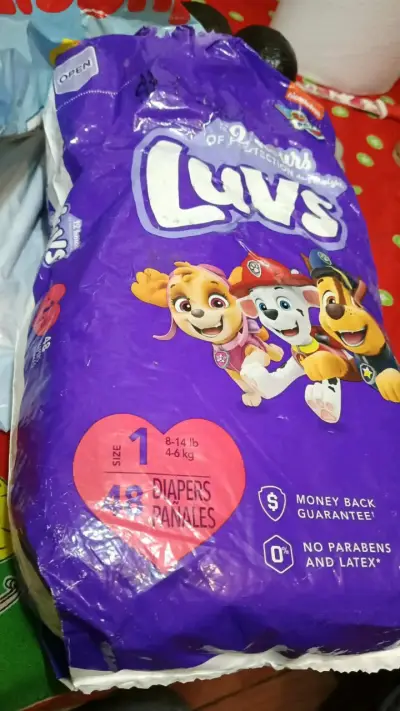 Pañales Luvs Talla P 25pañales para Bebés - miniatura 1