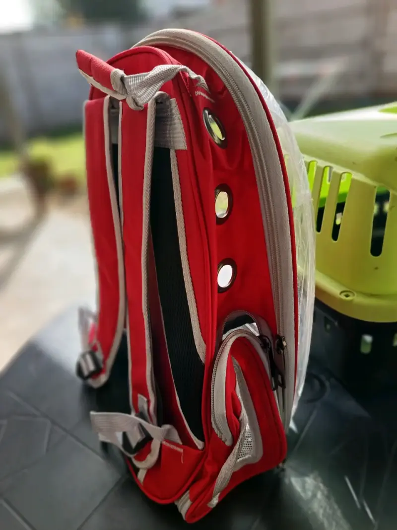 Mochila transportadora para mascotas roja - 2