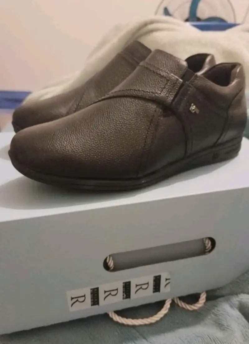 Zapatos 16 hrs - 2