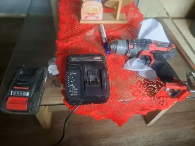 Taladro Inalámbrico Einhell con Batería y Cargador - miniatura 1