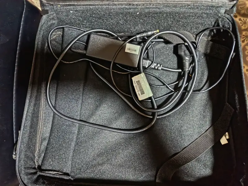 Laptop HP Pavilion dv6000 con Intel Pentium - 5
