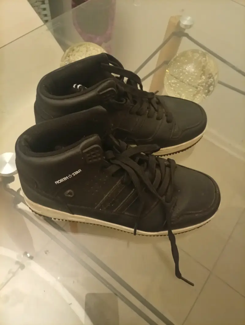Zapatillas negras de caña alta para mujer - 2