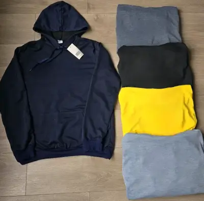 Polerón con capucha unisex en varios colores - miniatura 4