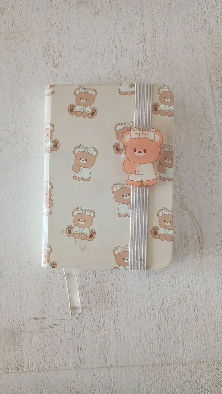 Cuaderno pequeño con diseño de ositos - 1