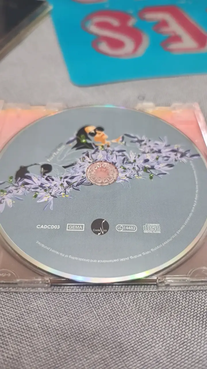CD First You Please' Los Updates - Jorge González - 2