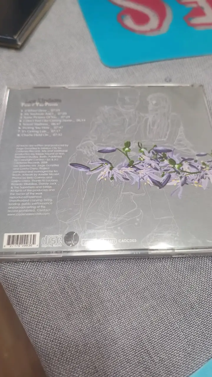 CD First You Please' Los Updates - Jorge González - 4