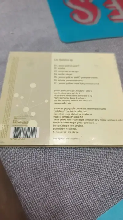 CD Los Updates EP en buen estado - miniatura 2