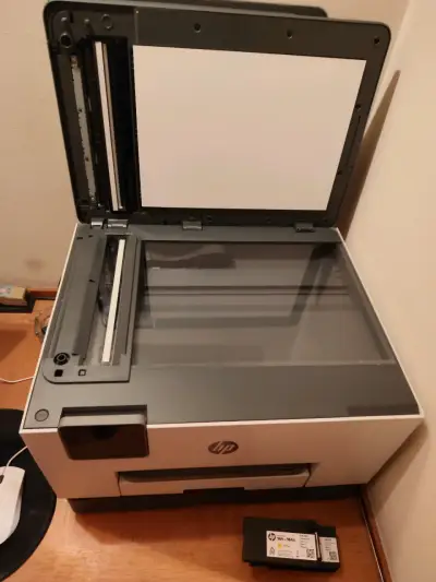 Impresora multifuncional HP con cartuchos incluidos - miniatura 3